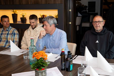 sprejem državnih prvakov OŠ ( (1)